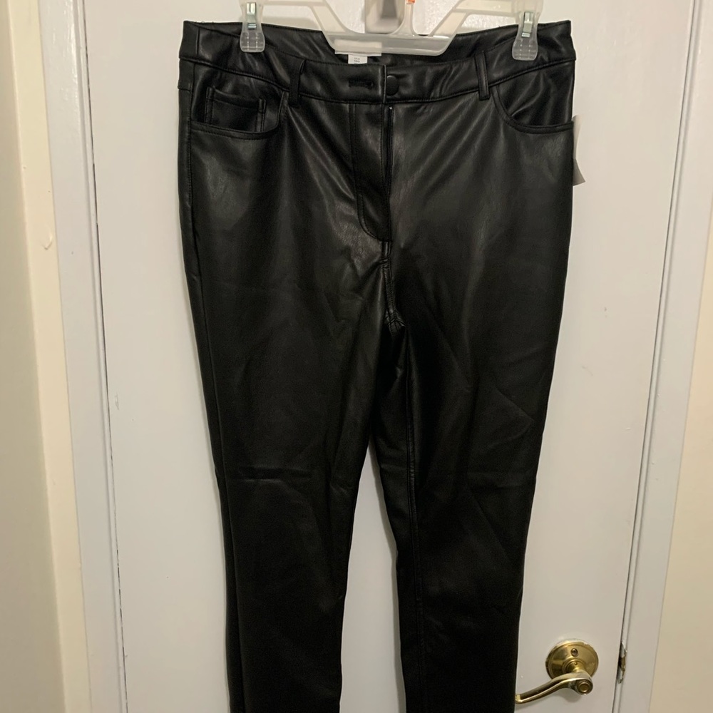Faux Leather Skinny Pants
